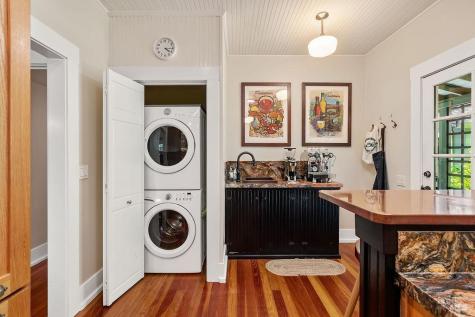 437 North Street Healdsburg CA 95448