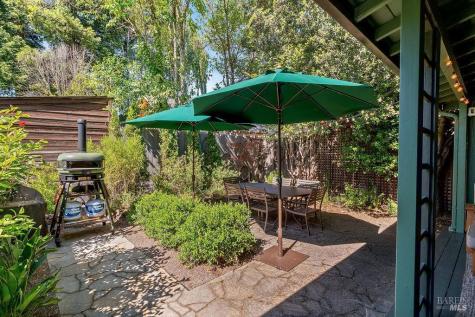 437 North Street Healdsburg CA 95448