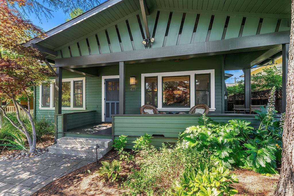 437 North Street Healdsburg CA 95448