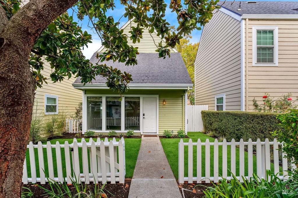 8204 Windmill Farms Drive Cotati CA 94931