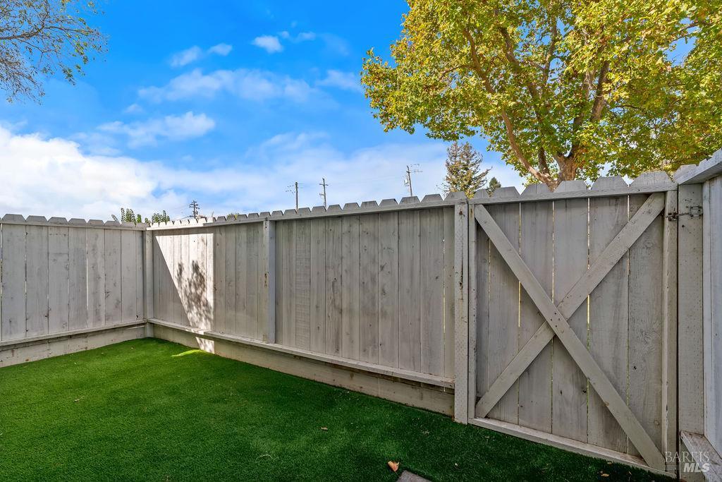 8204 Windmill Farms Drive Cotati CA 94931