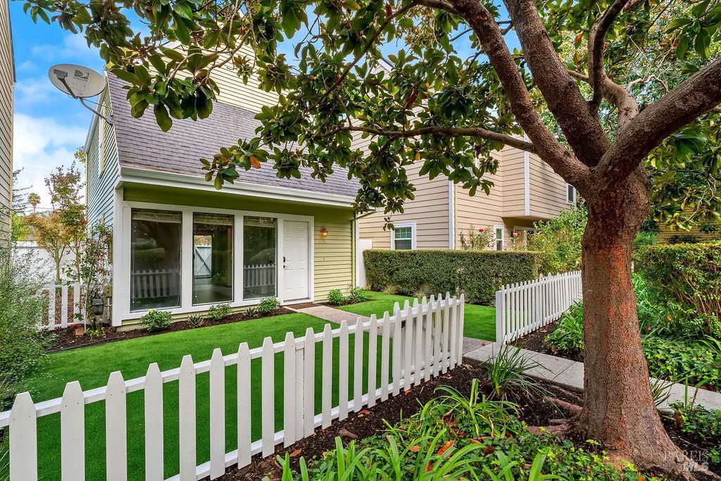 8204 Windmill Farms Drive Cotati CA 94931