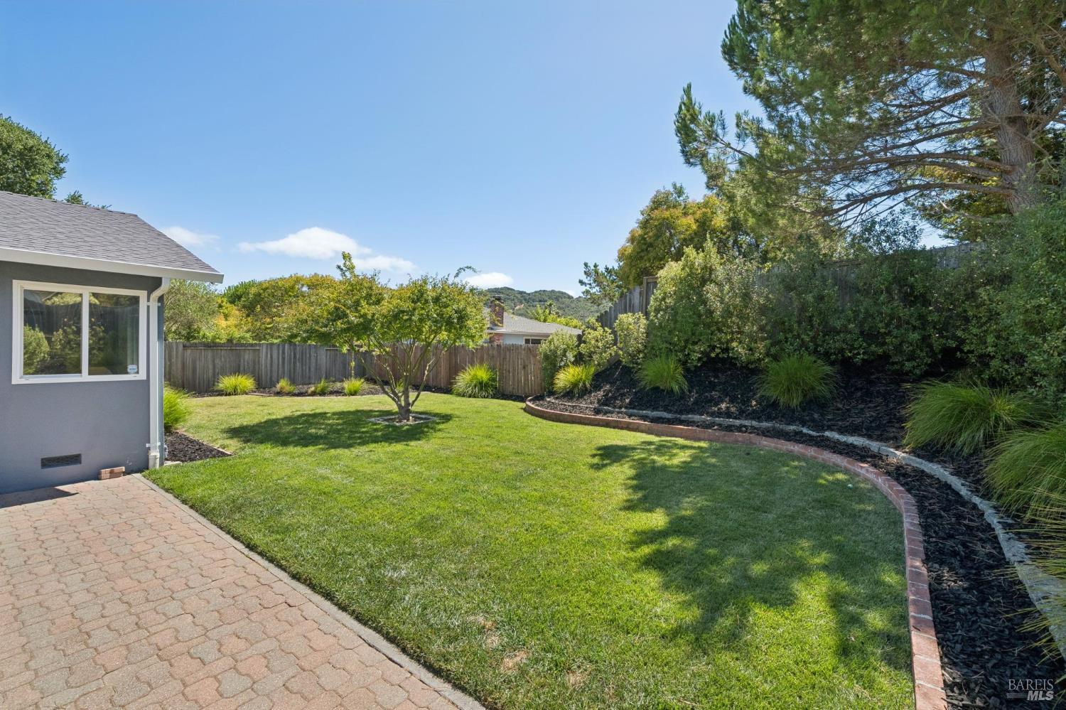 419 Montecillo Road San Rafael CA 94903