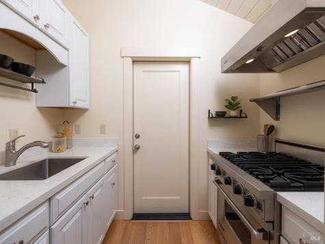 555 Magnolia Avenue Petaluma CA 94952