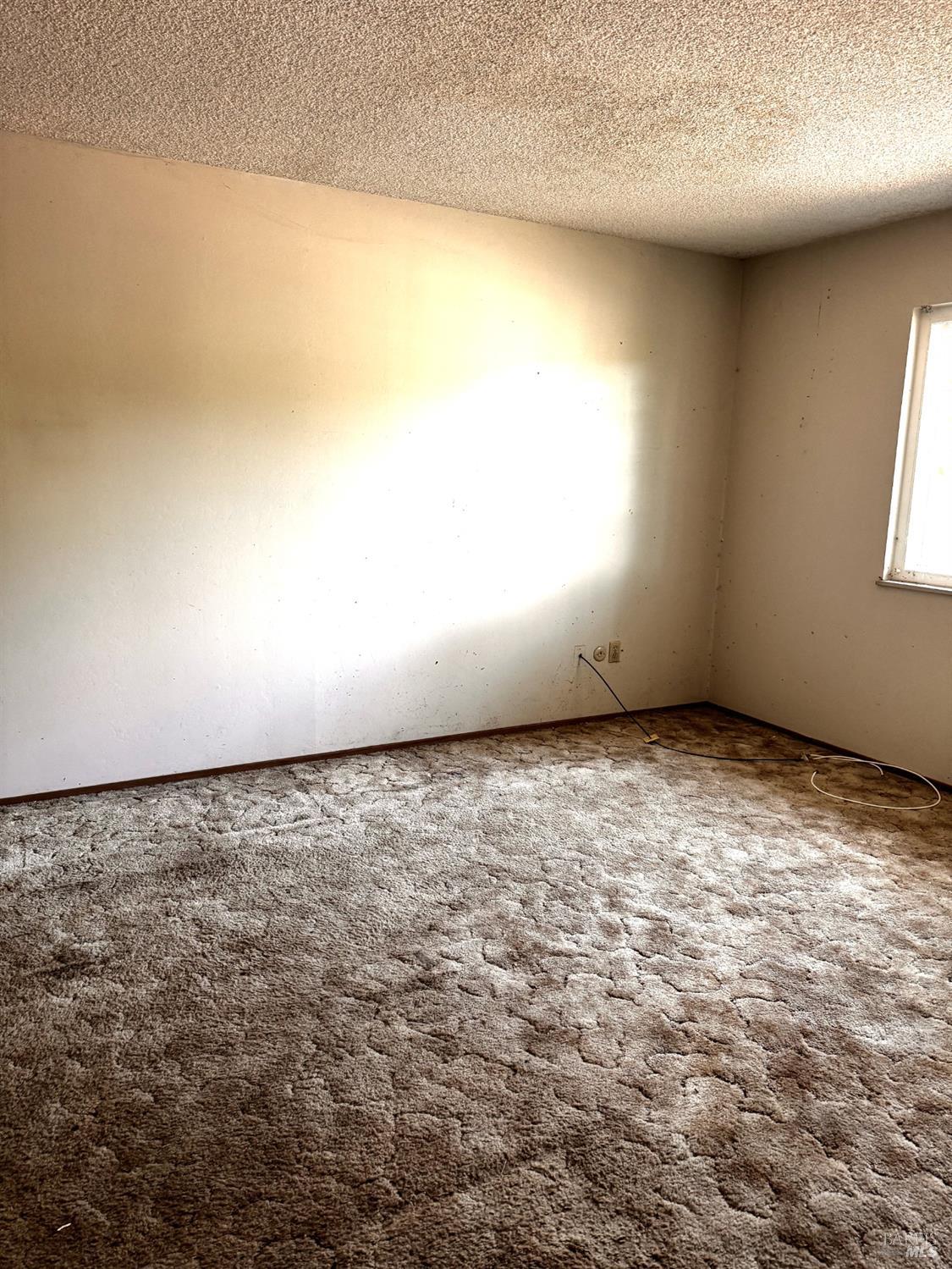 2850 Creekside Road Santa Rosa CA 95405