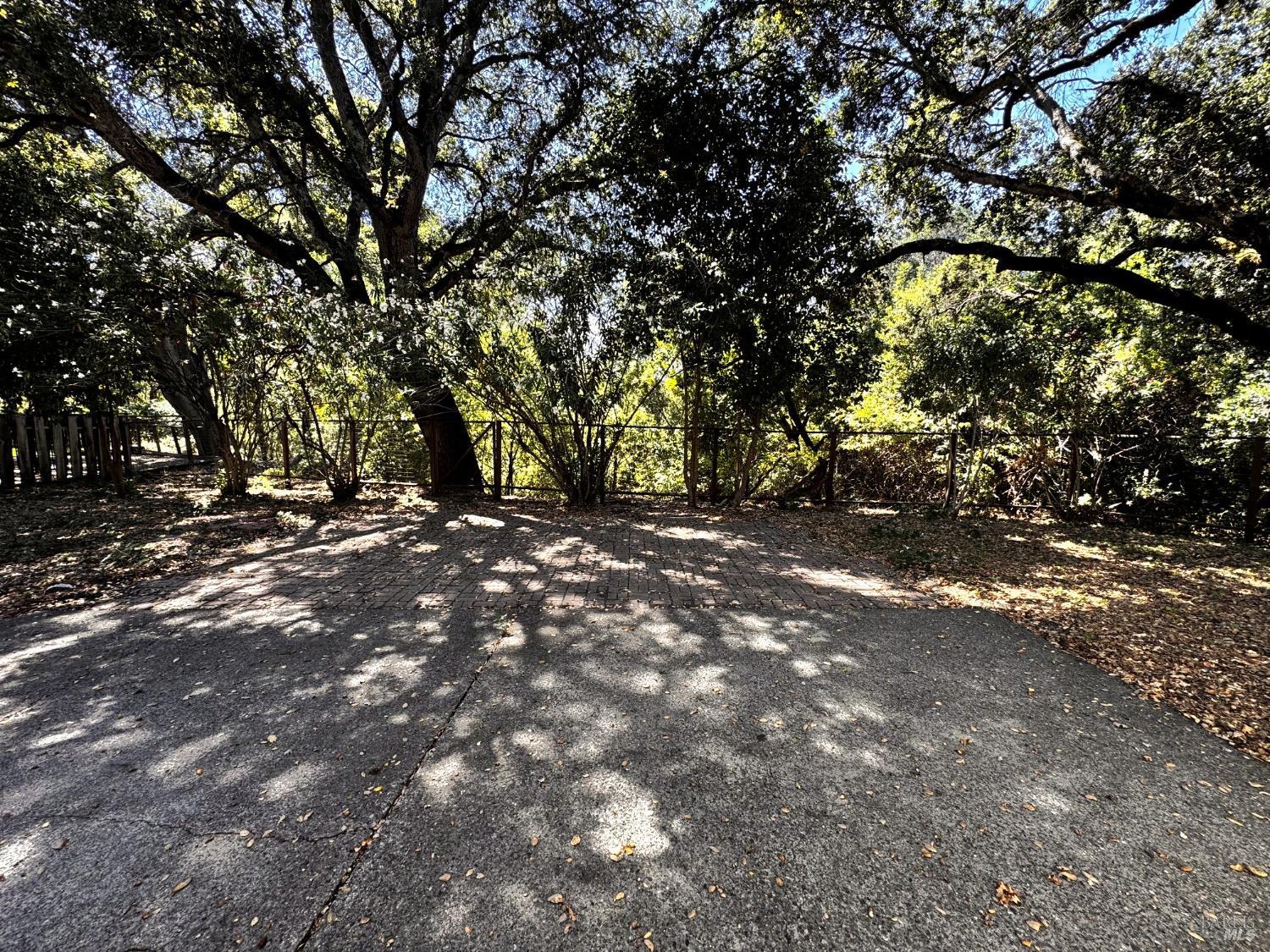 2850 Creekside Road Santa Rosa CA 95405