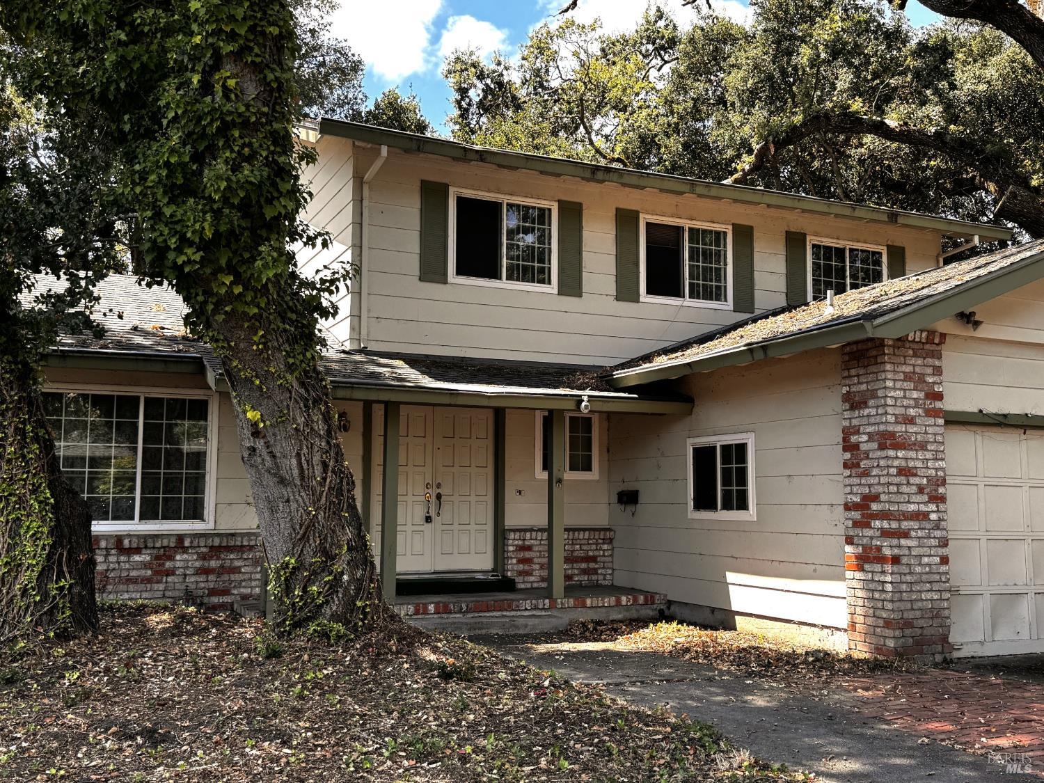 2850 Creekside Road Santa Rosa CA 95405