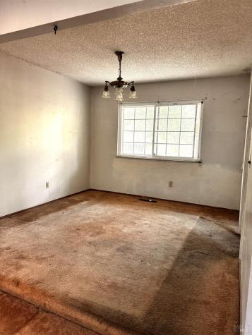 2850 Creekside Road Santa Rosa CA 95405