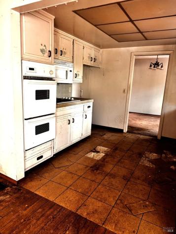 2850 Creekside Road Santa Rosa CA 95405
