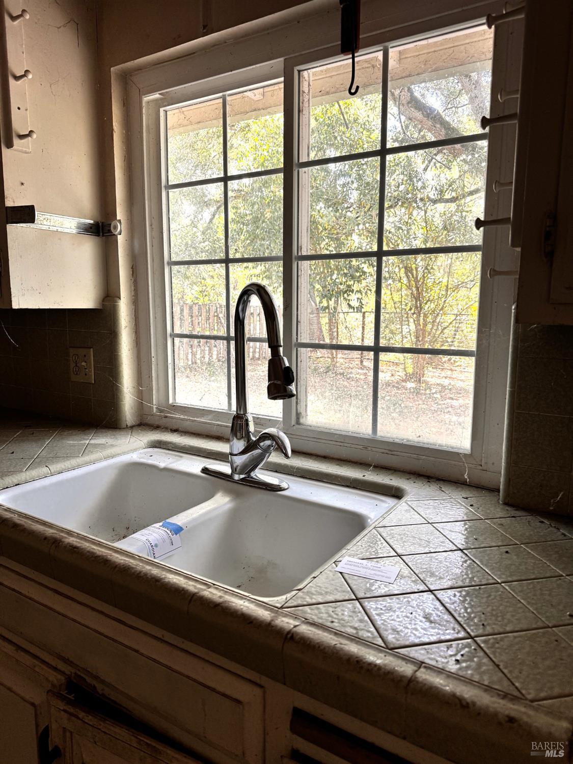 2850 Creekside Road Santa Rosa CA 95405