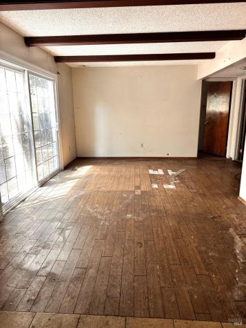 2850 Creekside Road Santa Rosa CA 95405