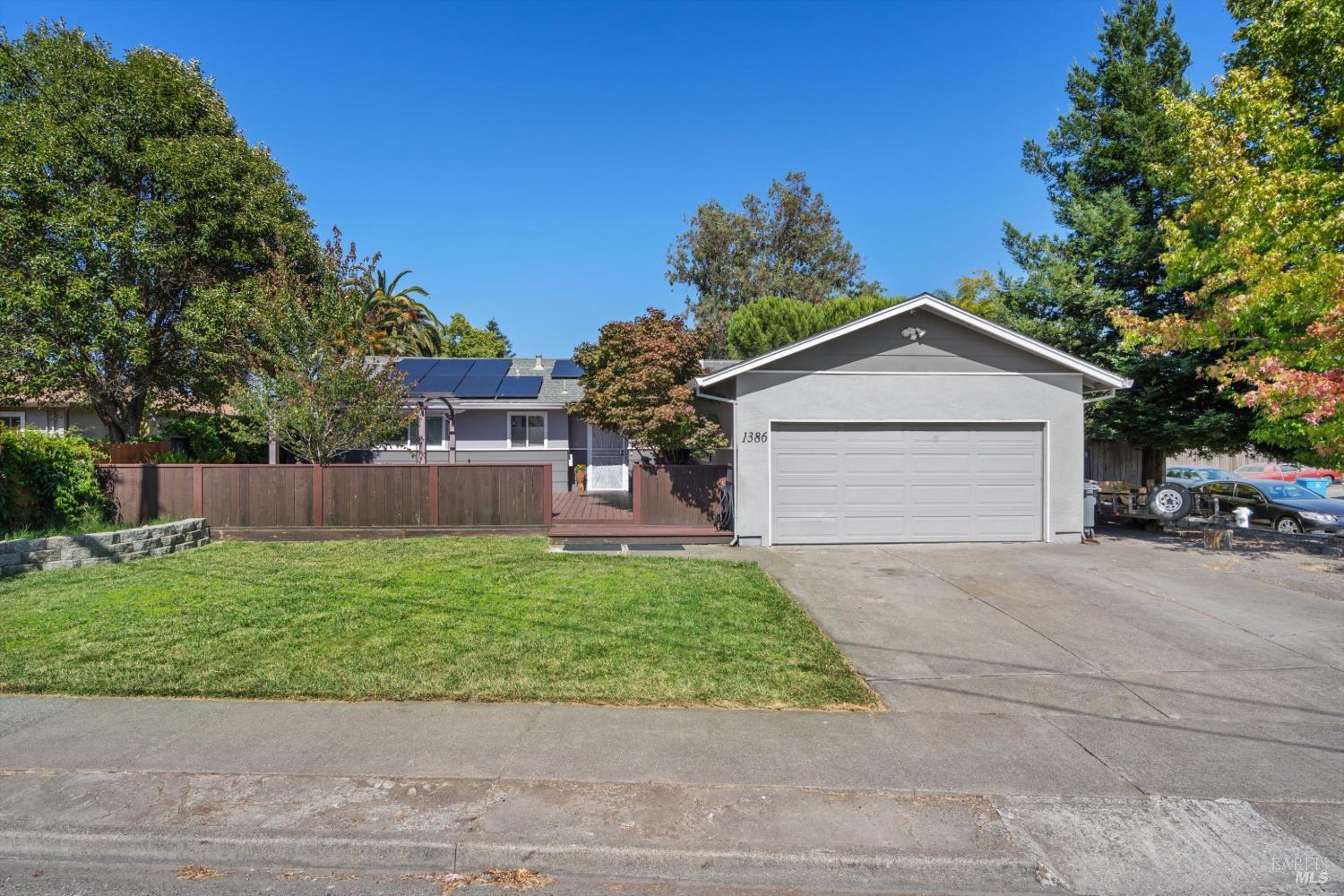 1386 Mcminn Avenue Santa Rosa CA 95407