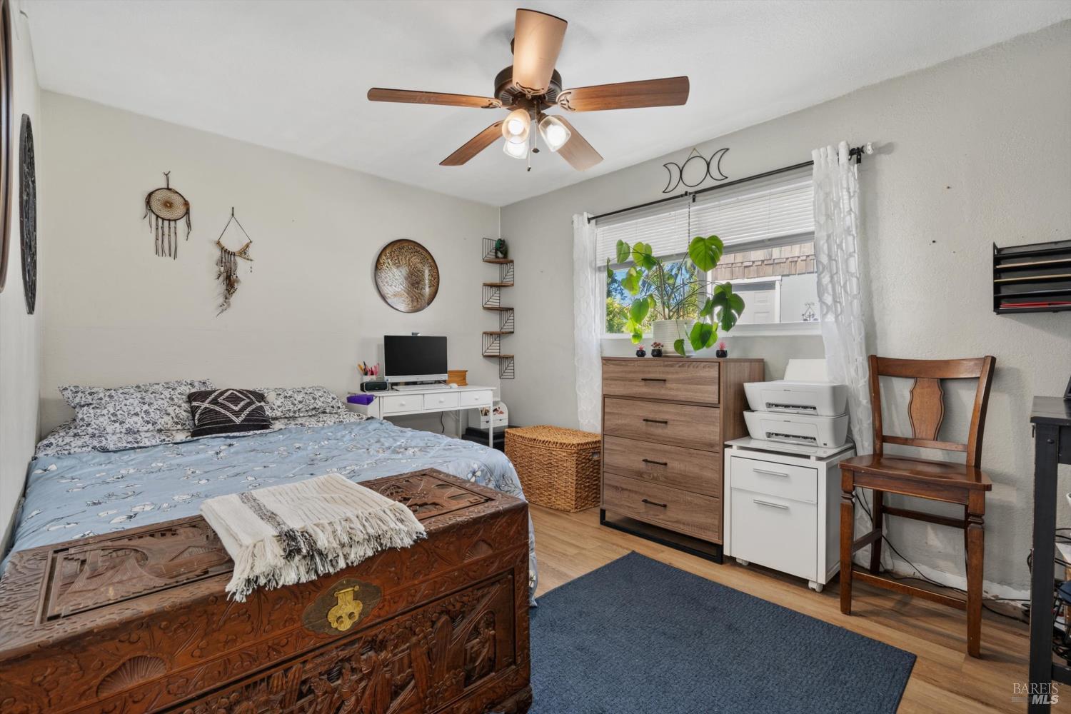 1386 Mcminn Avenue Santa Rosa CA 95407