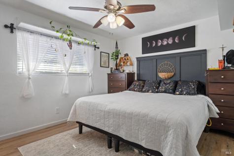 1386 Mcminn Avenue Santa Rosa CA 95407
