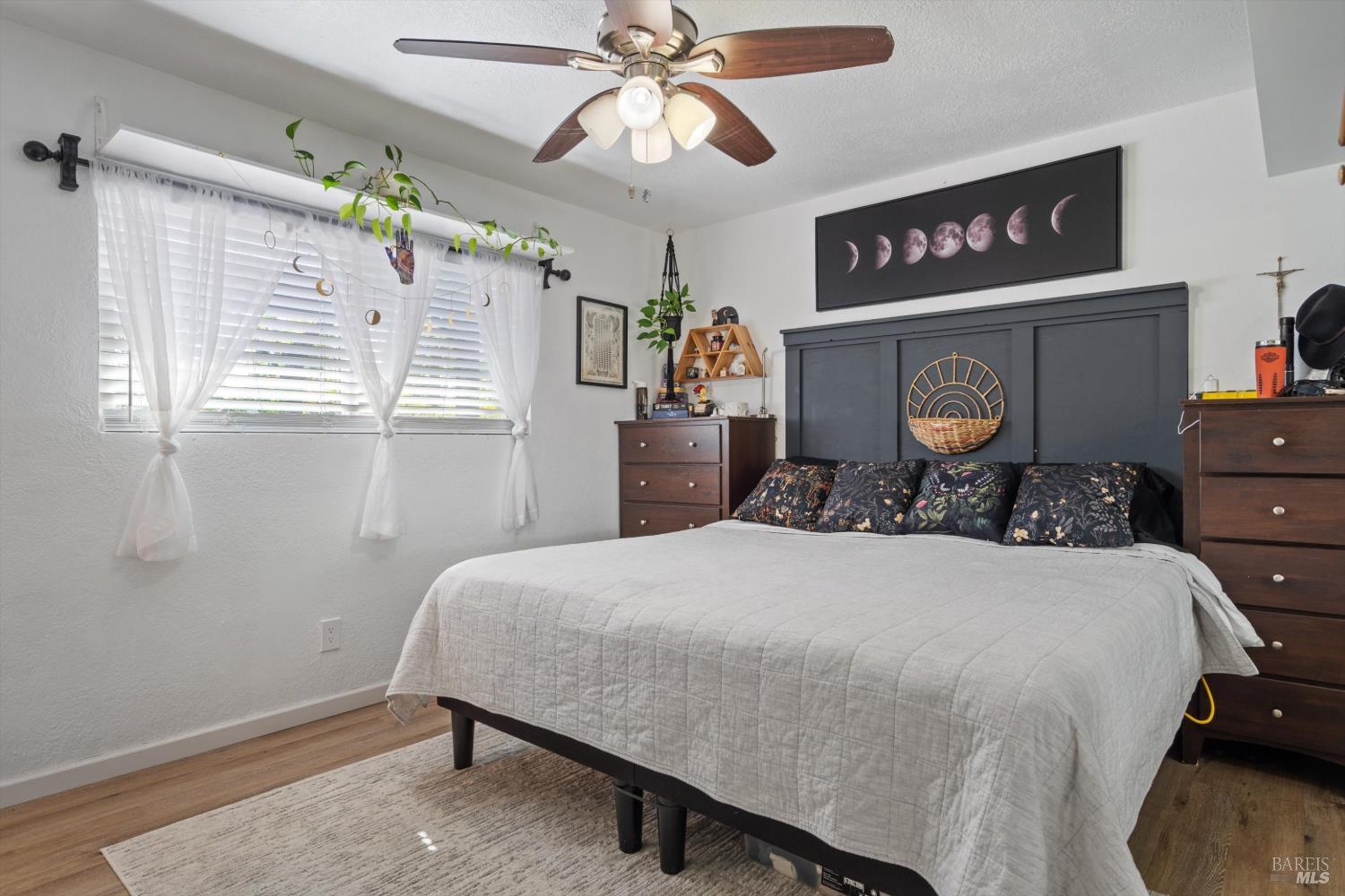 1386 Mcminn Avenue Santa Rosa CA 95407