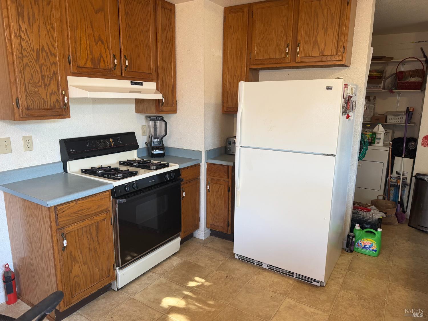 822 Cindee Lane Ukiah CA 95482