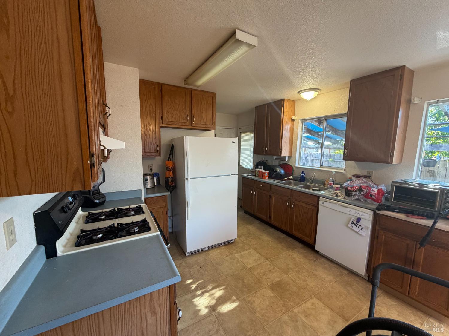 822 Cindee Lane Ukiah CA 95482