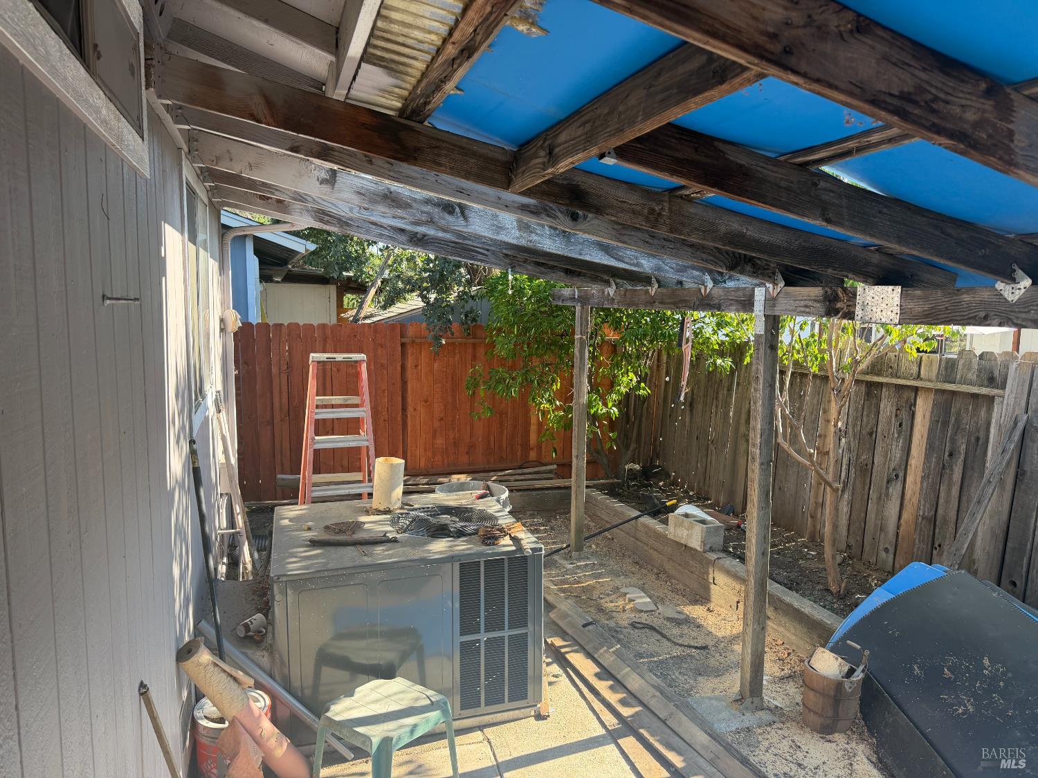 822 Cindee Lane Ukiah CA 95482