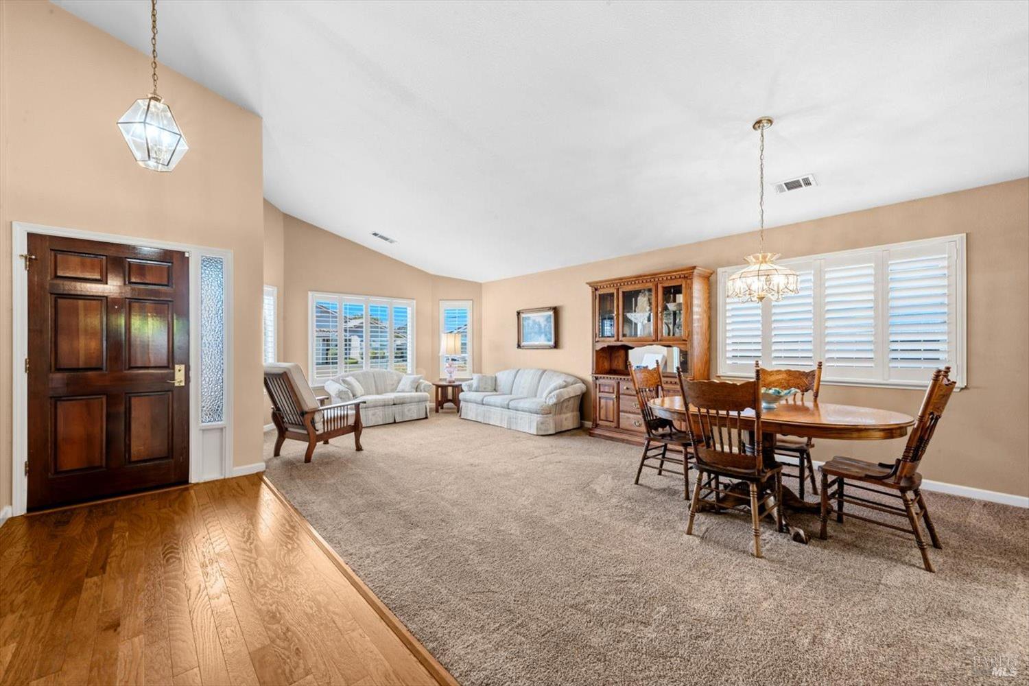 561 Shady Glen Avenue Vacaville CA 95688