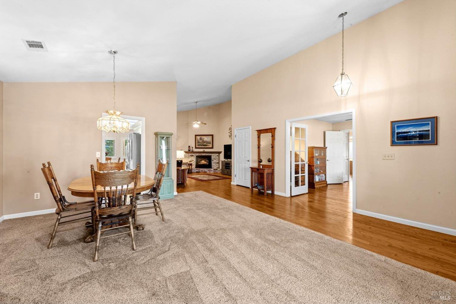 561 Shady Glen Avenue Vacaville CA 95688
