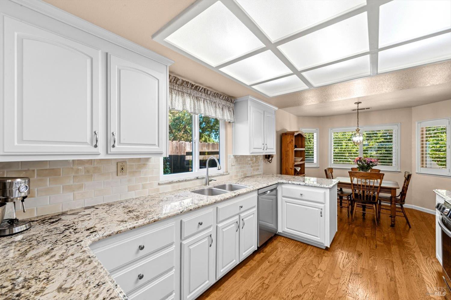 561 Shady Glen Avenue Vacaville CA 95688