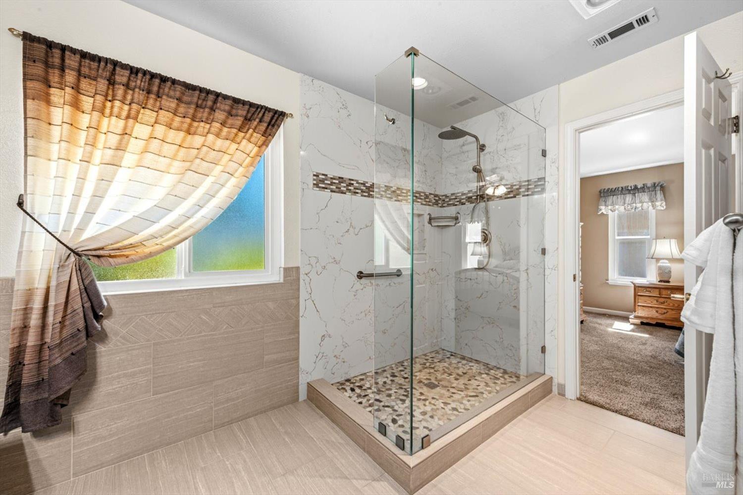 561 Shady Glen Avenue Vacaville CA 95688