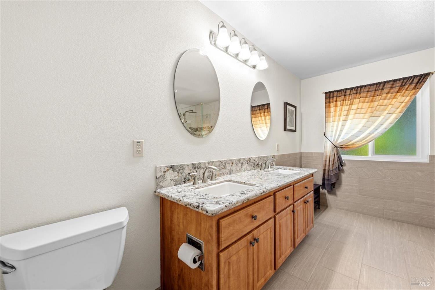 561 Shady Glen Avenue Vacaville CA 95688