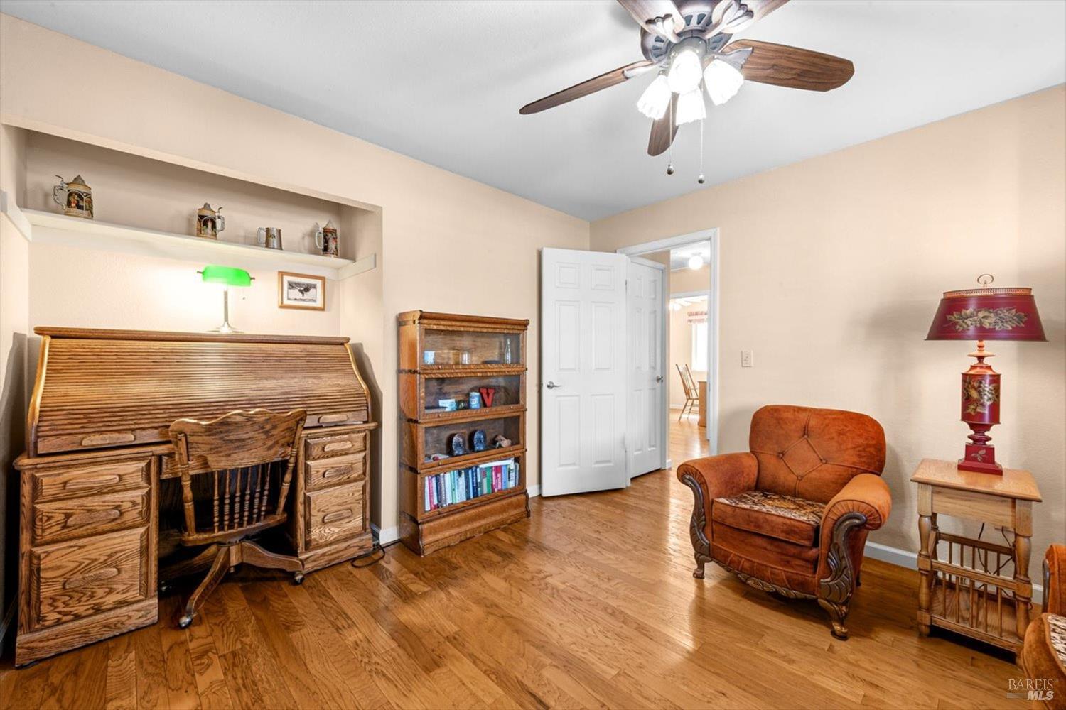 561 Shady Glen Avenue Vacaville CA 95688
