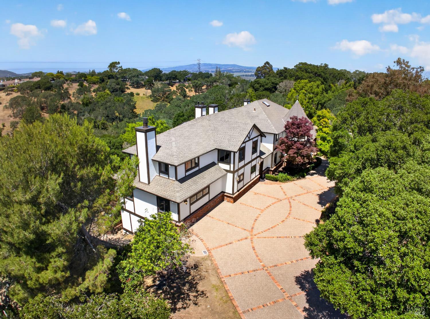 10 Lockton Lane Novato CA 94945