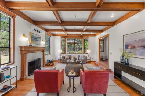 10 Lockton Lane Novato CA 94945
