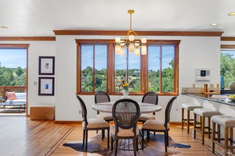 10 Lockton Lane Novato CA 94945