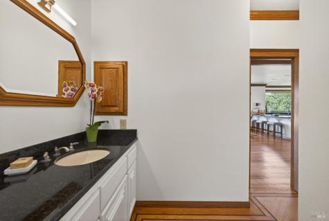 10 Lockton Lane Novato CA 94945