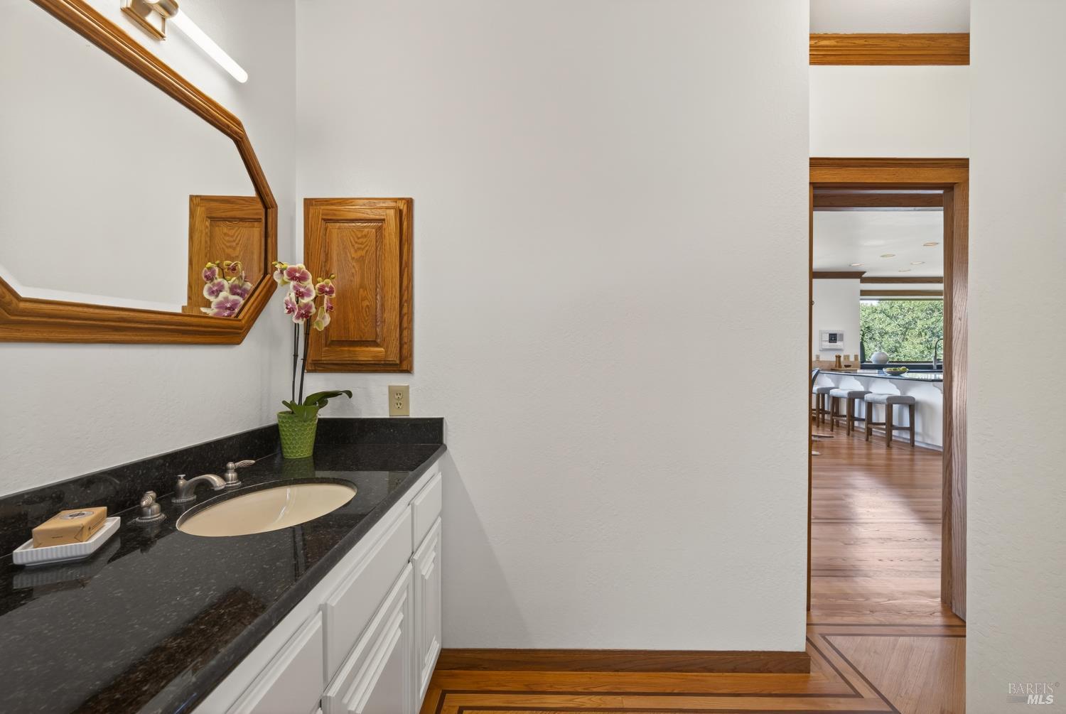 10 Lockton Lane Novato CA 94945