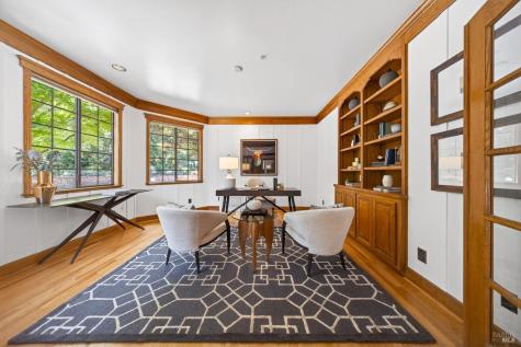 10 Lockton Lane Novato CA 94945