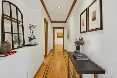 10 Lockton Lane Novato CA 94945