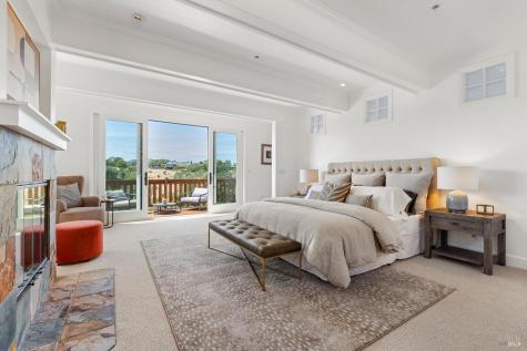 10 Lockton Lane Novato CA 94945