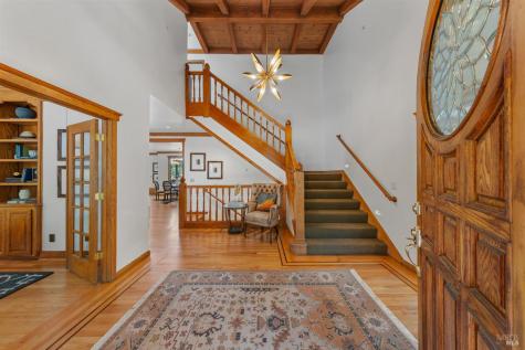 10 Lockton Lane Novato CA 94945