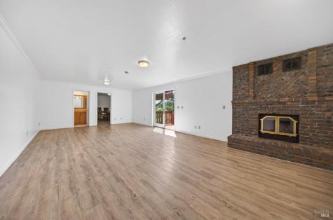 10 Lockton Lane Novato CA 94945