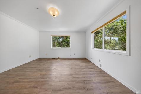 10 Lockton Lane Novato CA 94945