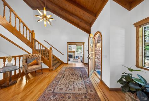 10 Lockton Lane Novato CA 94945