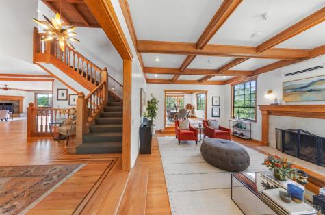 10 Lockton Lane Novato CA 94945