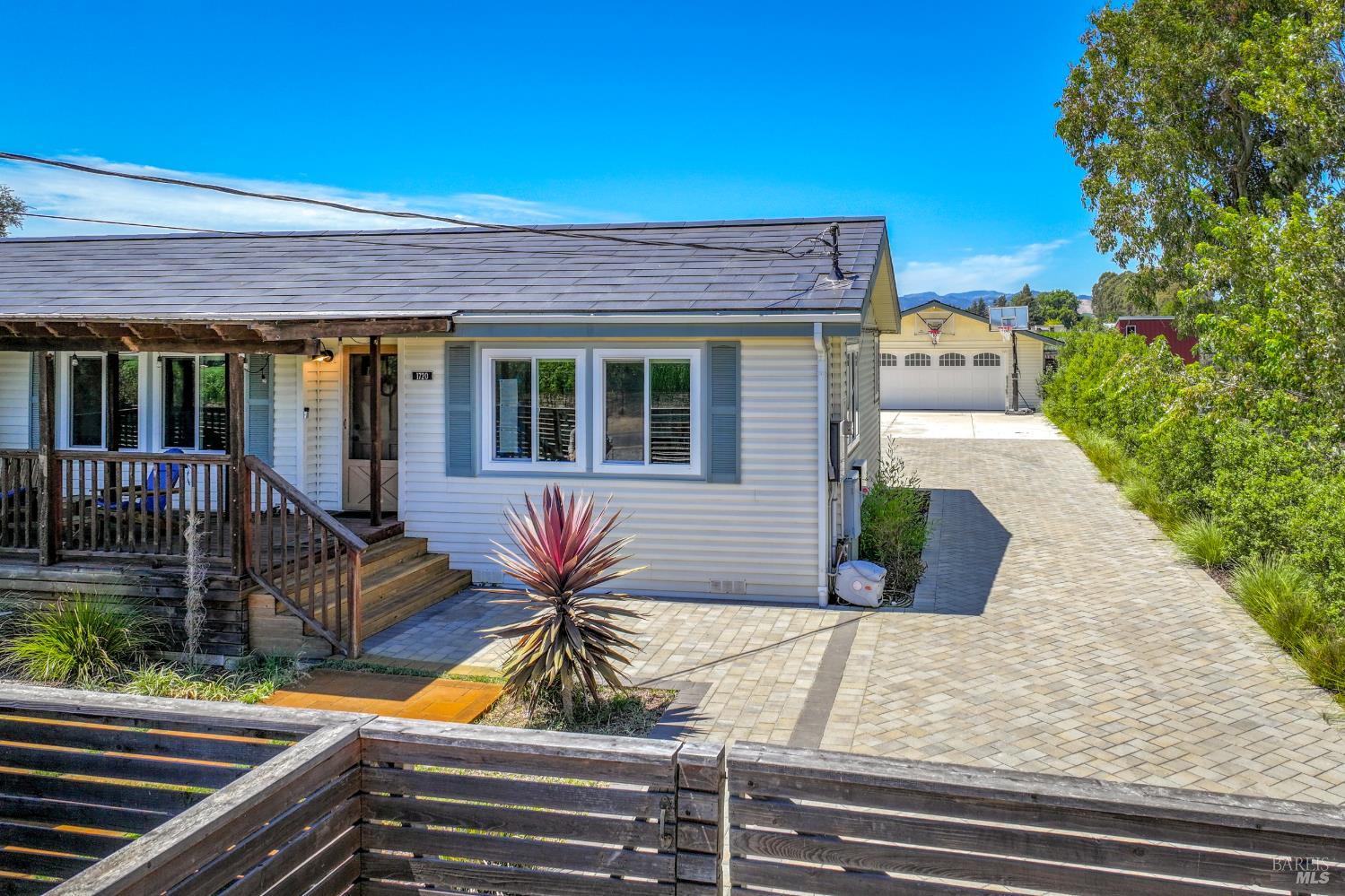 1720 Los Carneros Avenue Napa CA 94559