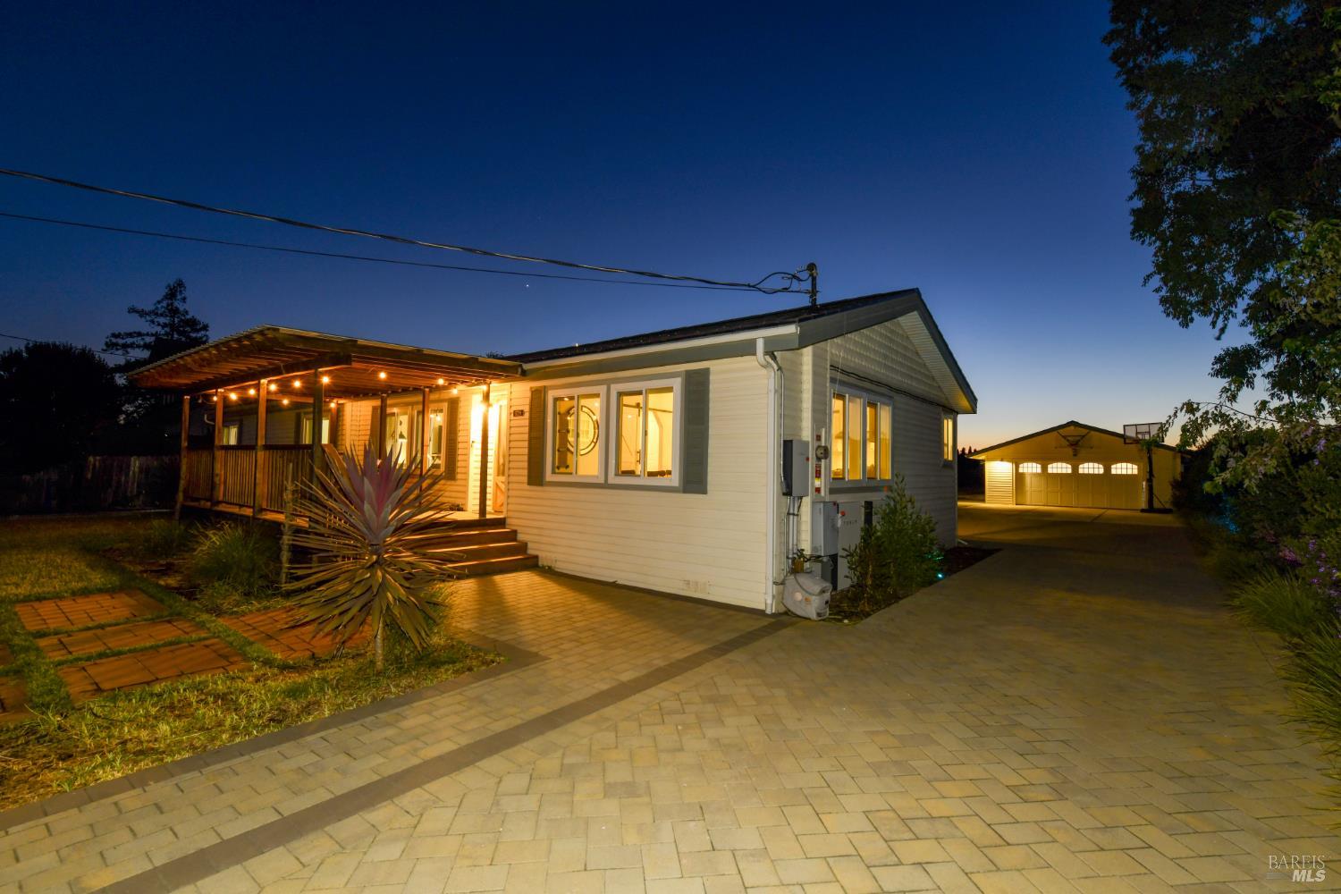 1720 Los Carneros Avenue Napa CA 94559