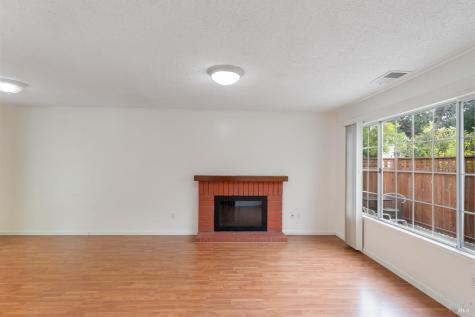 366 Wren Drive Santa Rosa CA 95401