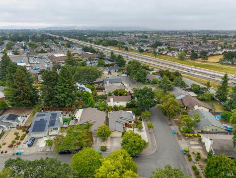 366 Wren Drive Santa Rosa CA 95401