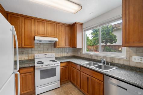 366 Wren Drive Santa Rosa CA 95401