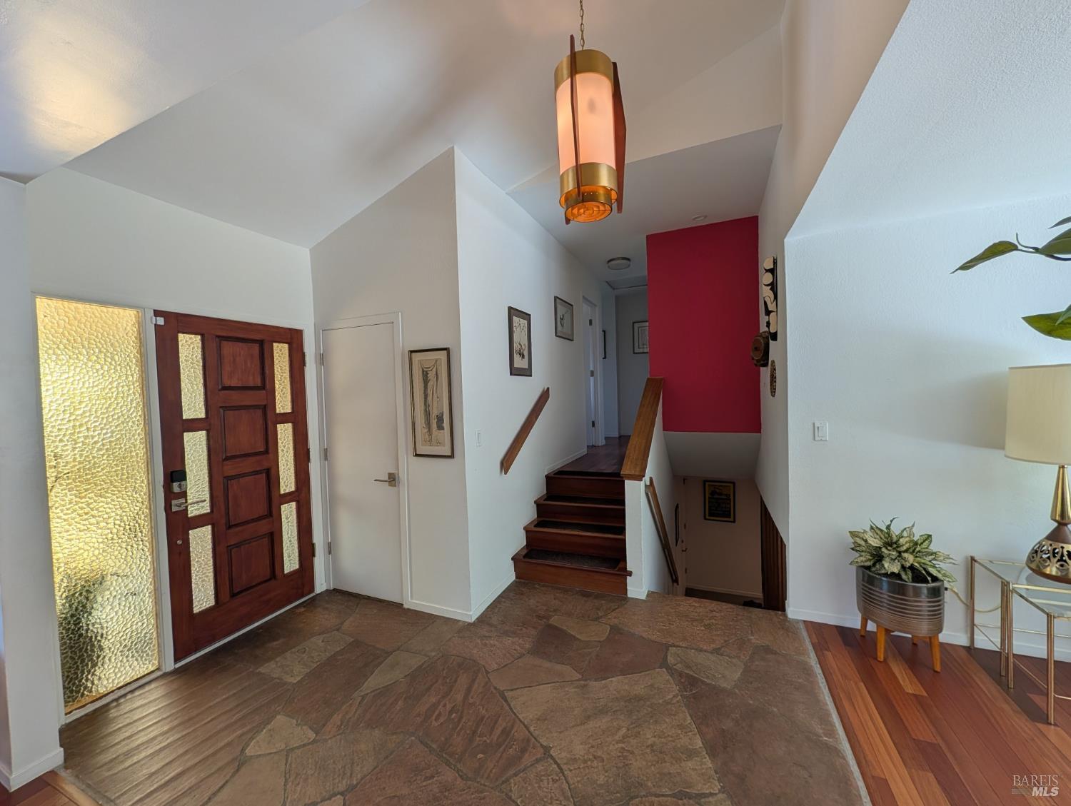 211 Hill Boulevard Petaluma CA 94952