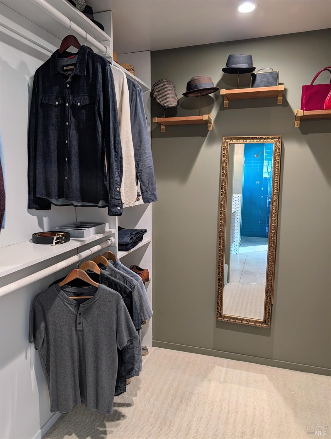 211 Hill Boulevard Petaluma CA 94952