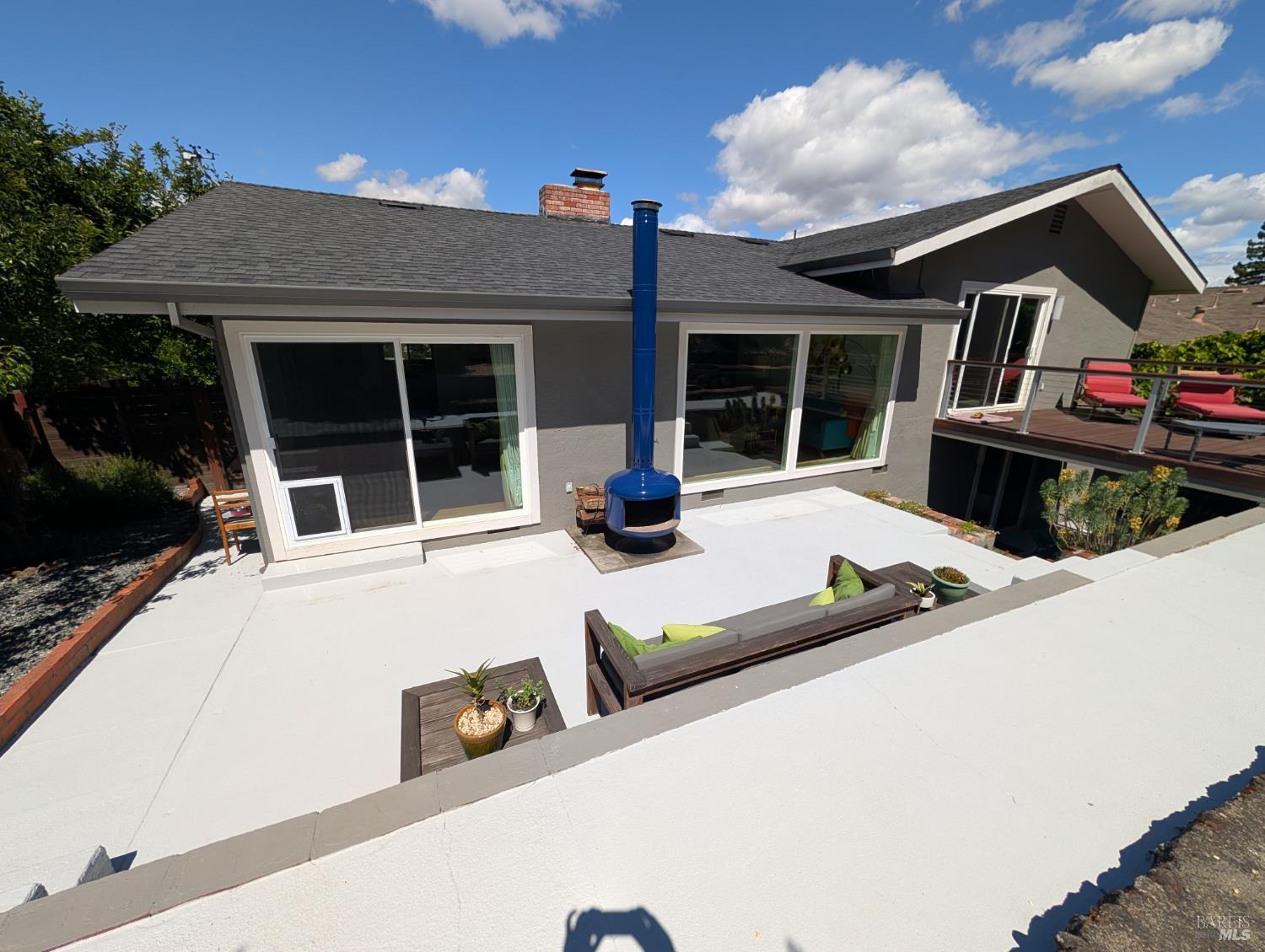 211 Hill Boulevard Petaluma CA 94952