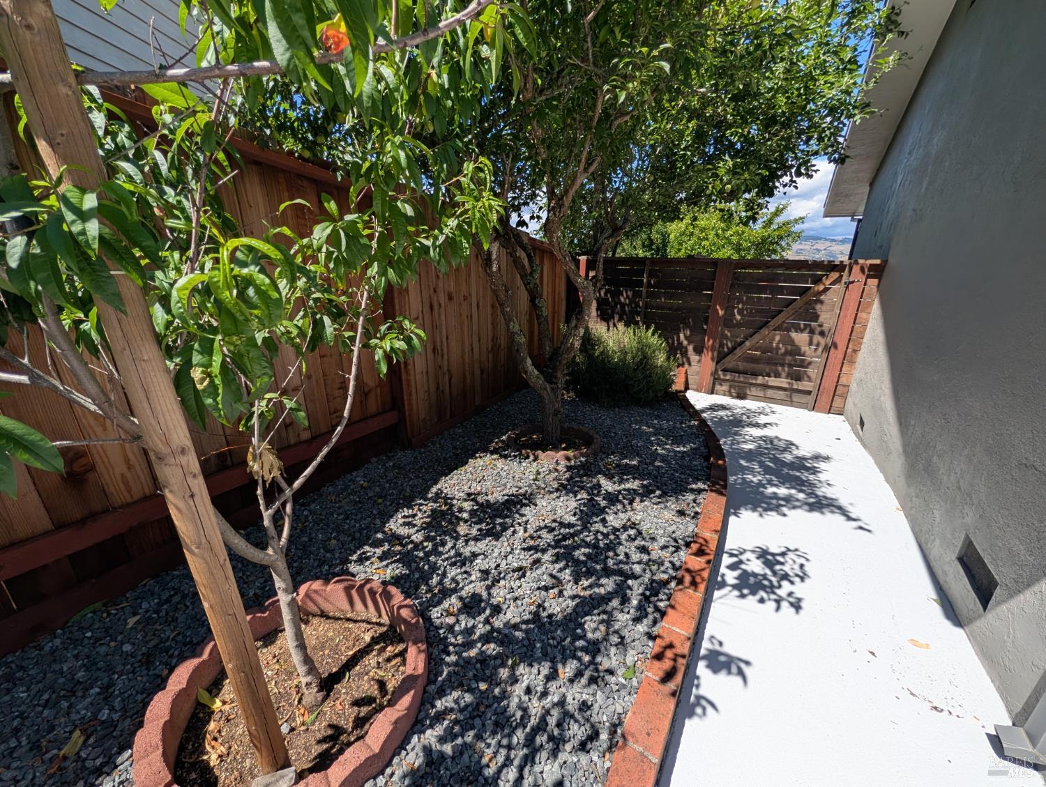211 Hill Boulevard Petaluma CA 94952